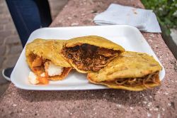 Recetas de cocina mexicana: Bolitas de queso con nueces