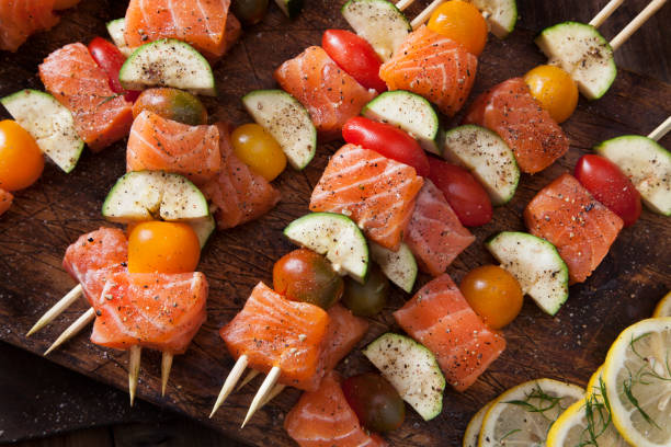 Brochetas de salmon