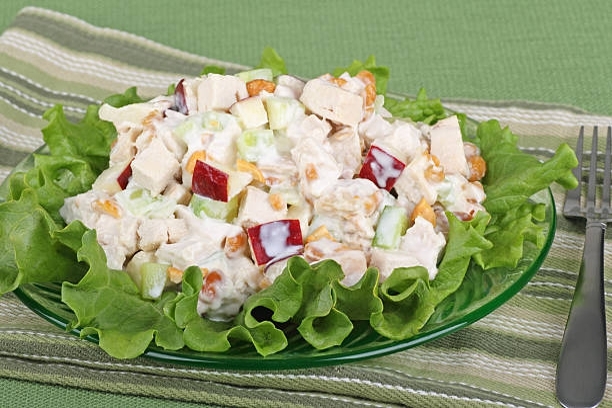 Ensalada de pollo y manzana