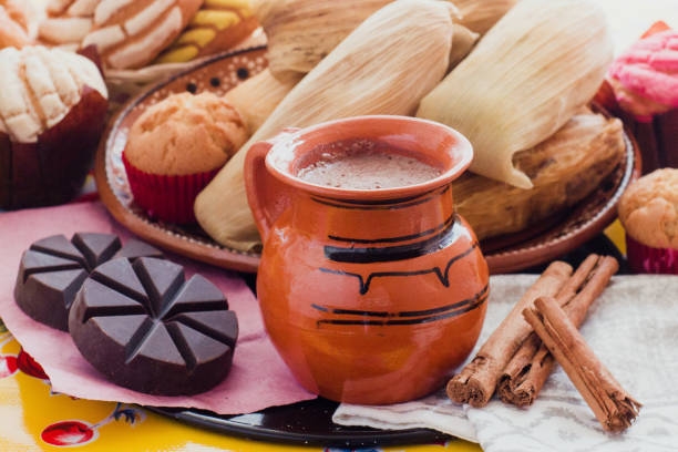 Champurrado con leche condensada